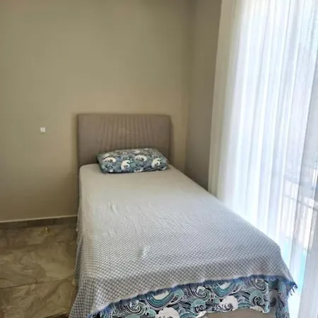 Luxury 5br W Pool & Access Ayvalı