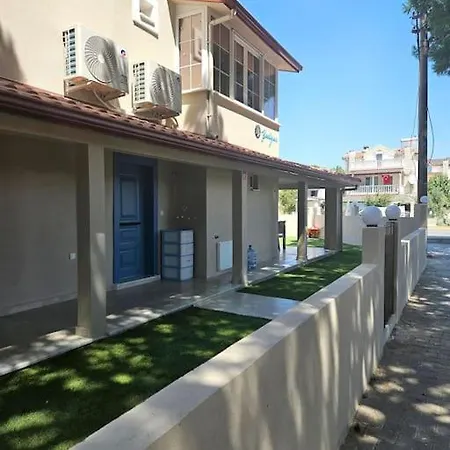 Luxury 5br W Pool & Access * Ayvalı