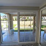 Luxury 5br W Pool & Access Villa *
