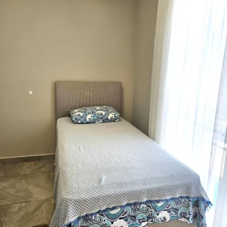 Луксозна вила Luxury 5br W Pool & Access