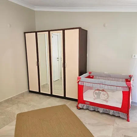 Luxury 5br W Pool & Access Луксозна вила *
